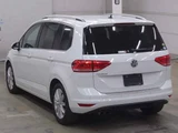 2019 Volkswagen Golf Touran TSI Sedan for sale, Japanese used car export - photo 2 of 6 | GULJI TRADERS
