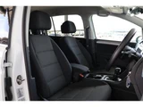 2019 Volkswagen Golf Touran TDI Sedan for sale, Japanese used car export - photo 6 of 9 | GULJI TRADERS