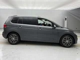 2019 Volkswagen Golf Touran TDI Sedan for sale, Japanese used car export - photo 6 of 9 | GULJI TRADERS
