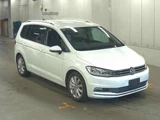 2019 Volkswagen Golf Touran Sedan for sale, Japanese used car export - photo 1 of 3 | GULJI TRADERS