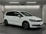 2021 Volkswagen Golf Touran TDI Diesel Turbo Sedan for sale, Japanese used car export - photo 5 of 50 | GULJI TRADERS