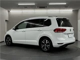 2021 Volkswagen Golf Touran TDI Diesel Turbo Sedan for sale, Japanese used car export - photo 10 of 50 | GULJI TRADERS