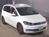 2021 Volkswagen Golf Touran TSI Sedan for sale, Japanese used car export - photo 1 of 6 | GULJI TRADERS