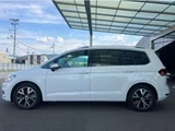 2021 Volkswagen Golf Touran TDI Sedan for sale, Japanese used car export - photo 4 of 9 | GULJI TRADERS