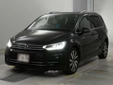 2021 Volkswagen Golf Touran TSI Sedan for sale, Japanese used car export - photo 1 of 9 | GULJI TRADERS