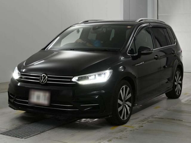 2021 Volkswagen Golf Touran TSI Sedan for sale, Japanese used car export | GULJI TRADERS