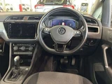 2022 Volkswagen Golf Touran TDI Sedan for sale, Japanese used car export - photo 6 of 8 | GULJI TRADERS