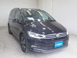2024 Volkswagen Golf Touran TDI Sedan for sale, Japanese used car export - photo 4 of 6 | GULJI TRADERS