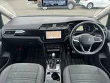 2025 Volkswagen Golf Touran TSI Sedan for sale, Japanese used car export - photo 2 of 39 | GULJI TRADERS