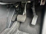 2025 Volkswagen Golf Touran TSI Sedan for sale, Japanese used car export - photo 11 of 39 | GULJI TRADERS