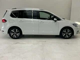 2025 Volkswagen Golf Touran TSI Sedan for sale, Japanese used car export - photo 33 of 39 | GULJI TRADERS