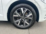 2025 Volkswagen Golf Touran TSI Sedan for sale, Japanese used car export - photo 38 of 39 | GULJI TRADERS