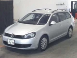 2010 Volkswagen Golf Variant Sedan for sale, Japanese used car export - photo 4 of 8 | GULJI TRADERS
