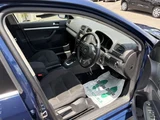 2011 Volkswagen Golf Variant Sedan for sale, Japanese used car export - photo 3 of 16 | GULJI TRADERS