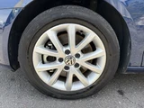 2011 Volkswagen Golf Variant Sedan for sale, Japanese used car export - photo 7 of 16 | GULJI TRADERS