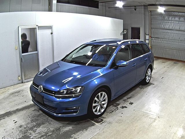 2013 Volkswagen Golf Variant Sedan for sale, Japanese used car export - photo 1 of 5 | GULJI TRADERS