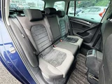 2014 Volkswagen Golf Variant Sedan for sale, Japanese used car export - photo 7 of 9 | GULJI TRADERS
