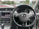 2014 Volkswagen Golf Variant Sedan for sale, Japanese used car export - photo 35 of 47 | GULJI TRADERS