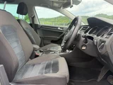 2014 Volkswagen Golf Variant Sedan for sale, Japanese used car export - photo 27 of 52 | GULJI TRADERS