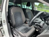 2014 Volkswagen Golf Variant Sedan for sale, Japanese used car export - photo 28 of 52 | GULJI TRADERS