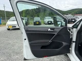 2014 Volkswagen Golf Variant Sedan for sale, Japanese used car export - photo 42 of 52 | GULJI TRADERS
