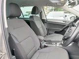 2014 Volkswagen Golf Variant Sedan for sale, Japanese used car export - photo 15 of 47 | GULJI TRADERS