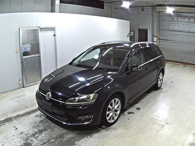 2014 Volkswagen Golf Variant Sedan for sale, Japanese used car export - photo 1 of 5 | GULJI TRADERS