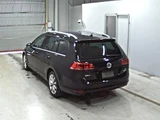 2014 Volkswagen Golf Variant Sedan for sale, Japanese used car export - photo 4 of 5 | GULJI TRADERS