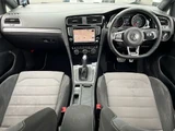 2015 Volkswagen Golf Variant Sedan for sale, Japanese used car export - photo 3 of 9 | GULJI TRADERS