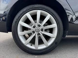 2015 Volkswagen Golf Variant Sedan for sale, Japanese used car export - photo 37 of 48 | GULJI TRADERS