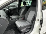 2015 Volkswagen Golf Variant Sedan for sale, Japanese used car export - photo 22 of 24 | GULJI TRADERS