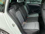 2015 Volkswagen Golf Variant Sedan for sale, Japanese used car export - photo 23 of 24 | GULJI TRADERS