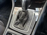 2015 Volkswagen Golf Variant Sedan for sale, Japanese used car export - photo 11 of 24 | GULJI TRADERS