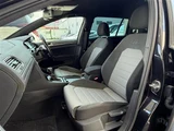 2015 Volkswagen Golf Variant Sedan for sale, Japanese used car export - photo 17 of 24 | GULJI TRADERS