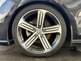 2015 Volkswagen Golf Variant Sedan for sale, Japanese used car export - photo 22 of 24 | GULJI TRADERS
