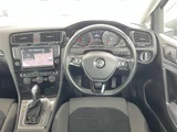 2015 Volkswagen Golf Variant TSI Sedan for sale, Japanese used car export - photo 21 of 24 | GULJI TRADERS