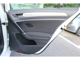 2016 Volkswagen Golf Variant Sedan for sale, Japanese used car export - photo 39 of 49 | GULJI TRADERS