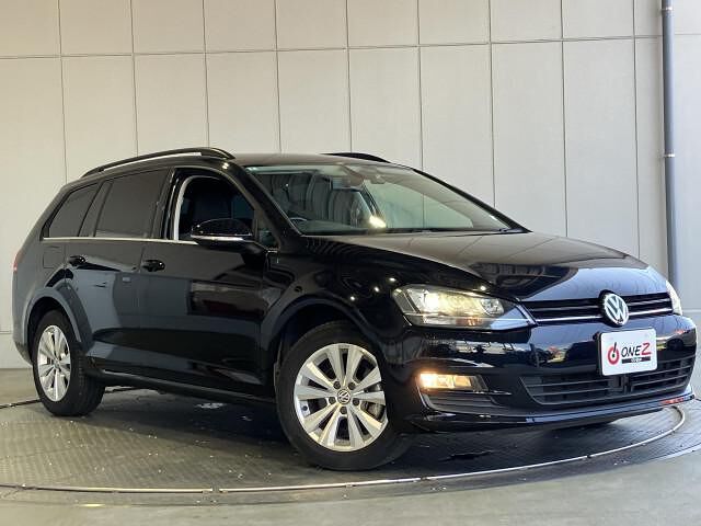 2016 Volkswagen Golf Variant TSI Turbo Sedan for sale, Japanese used car export - photo 1 of 10 | GULJI TRADERS