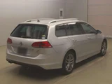 2016 Volkswagen Golf Variant Sedan for sale, Japanese used car export - photo 2 of 9 | GULJI TRADERS