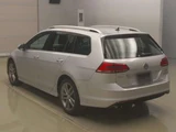 2016 Volkswagen Golf Variant Sedan for sale, Japanese used car export - photo 5 of 9 | GULJI TRADERS