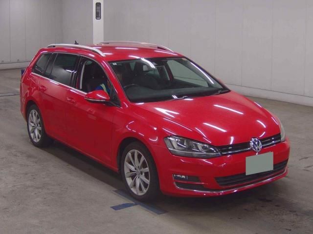 2016 Volkswagen Golf Variant - photo 1 2016 Volkswagen Golf Variant Sedan for sale, Japanese used car export - photo 1 of 5 | GULJI TRADERS