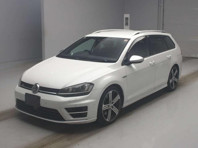 2016 Volkswagen Golf Variant Base 4WD Sedan for sale, Japanese used car export | GULJI TRADERS