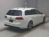 2016 Volkswagen Golf Variant Base 4WD Sedan for sale, Japanese used car export - photo 2 of 9 | GULJI TRADERS