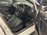 2016 Volkswagen Golf Variant Base 4WD Sedan for sale, Japanese used car export - photo 4 of 9 | GULJI TRADERS