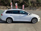 2017 Volkswagen Golf Variant TSI Sedan for sale, Japanese used car export - photo 28 of 33 | GULJI TRADERS