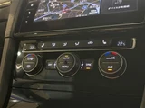 2017 Volkswagen Golf Variant Base Sedan for sale, Japanese used car export - photo 28 of 30 | GULJI TRADERS