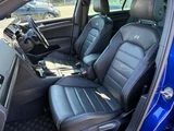 2017 Volkswagen Golf Variant Base 4WD Sedan for sale, Japanese used car export - photo 16 of 29 | GULJI TRADERS
