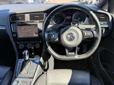 2017 Volkswagen Golf Variant Base 4WD Sedan for sale, Japanese used car export - photo 18 of 29 | GULJI TRADERS