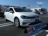2017 Volkswagen Golf Variant 1400 TSI 7FAT 2WD Sedan for sale, Japanese used car export - photo 7 of 24 | GULJI TRADERS