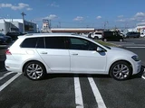 2017 Volkswagen Golf Variant 1400 TSI 7FAT 2WD Sedan for sale, Japanese used car export - photo 17 of 24 | GULJI TRADERS
